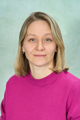 Воспитатель Лоткина Оксана Николаевна Воспитатель Лоткина Оксана Николаевна